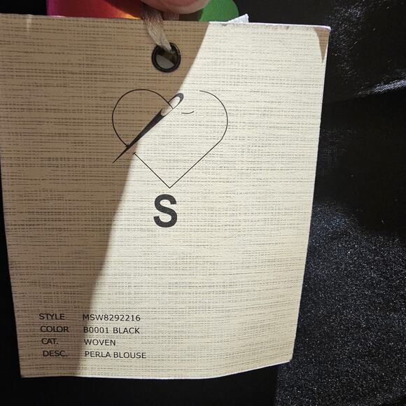 y Design S Black Puff Sleeve Button Up Embroidered Top NWT Poplin Holiday Chic - Picture 7 of 13